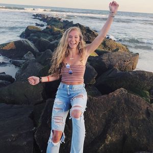 Meet your Posher, Kiersten